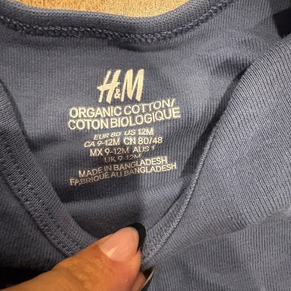 Bundle of Kids One Piece - Picture 4 of 5